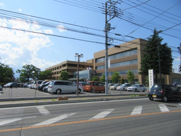 甲斐市役所の画像2