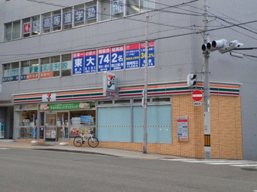 セブンイレブン大阪天王寺駅北店の画像1