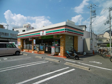 セブンイレブン西宮上田中町店の画像1