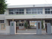 鴻巣市立箕田小学校