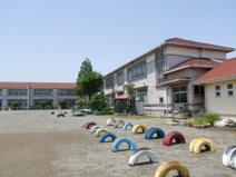 鴻巣市立吹上小学校