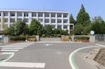 鴻巣市立吹上北中学校