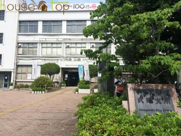 尼崎市役所武庫支所の画像1