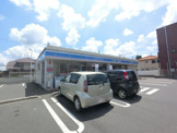 ローソン 富里日吉台一丁目店