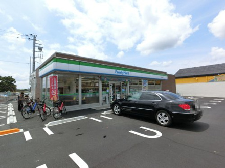  ファミリーマート・成田飯田町店