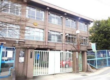 桃山小学校の画像1