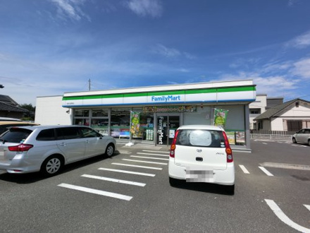 ファミリーマート成田久住駅前店 
