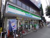 ファミリーマート東村山駅東口店