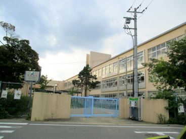 伊丹市立小学校 瑞穂小学校の画像1