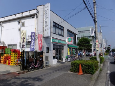 ローソンストア100 春日部中央店の画像1