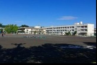 金沢中学校の画像1