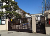 稲荷小学校