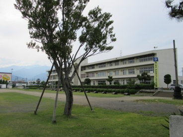 甲斐市立竜王西小学校の画像2