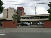 川口市立里中学校