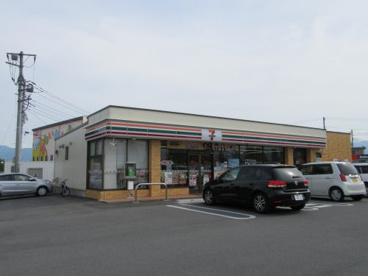 セブンイレブン 竜王西小前店の画像1