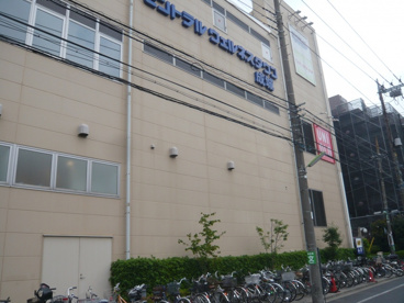 ユニクロ世田谷千歳台支店の画像1