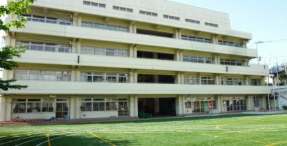 新宿区富久小学校の画像1