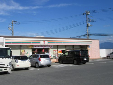 セブンイレブン甲斐双葉龍地店の画像2