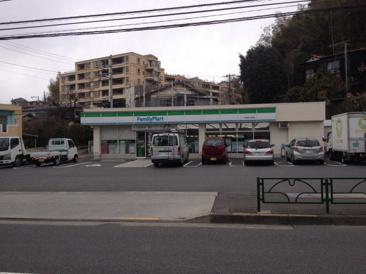コンビニエンスストア ファミリーマート 町田能ケ谷町店