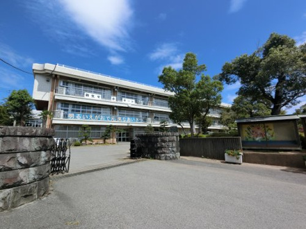  栄町立安食台小学校