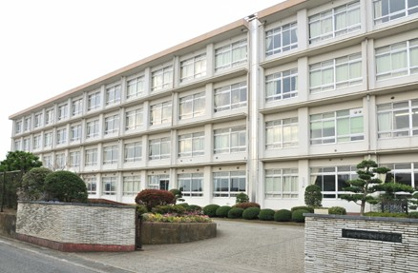 平塚市立金目中学校の画像1