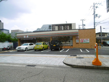 セブンイレブン西宮松原町店の画像1