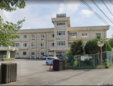 裾野市立 富岡中学校の画像1