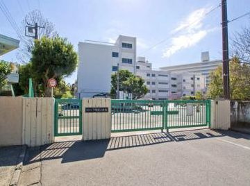 下野庭小学校の画像1