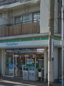 ファミリーマート小田本通店の画像1