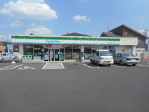 ファミリーマート熊谷拾六間店