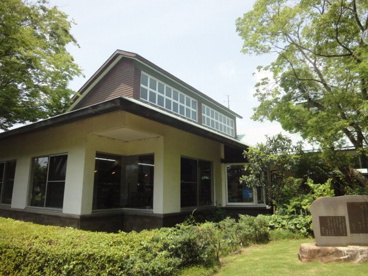 湖西市新居図書館の画像1