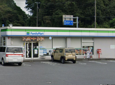 ファミリーマート 裾野岩波店の画像1