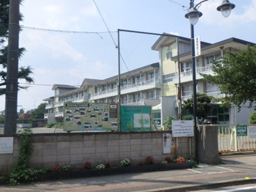 高崎市立倉賀野小学校の画像1