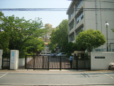 市立高須小学校の画像1