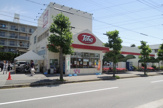 トーホーストア　宝塚山本店