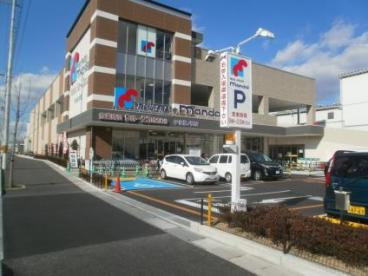 （株）万代 宇治槙島店の画像1