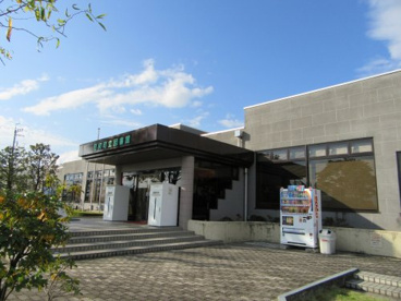 昭和町立図書館 の画像3