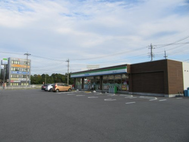 ファミリーマート昭和バイパス店の画像3