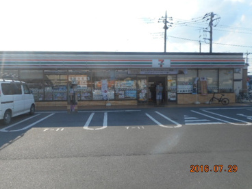 セブンイレブン深谷上柴東三丁目店の画像1