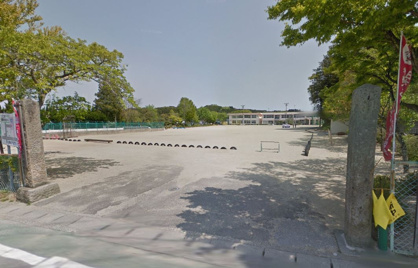 両郷中央小学校の画像1