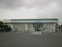 ファミリーマート深谷西大沼店