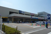 万代 西宮前浜店