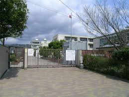 箕面市立西南小学校の画像1