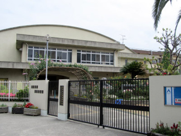 豊中市立第四中学校の画像1