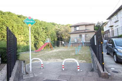 国分一丁目付近　児童遊園地の画像1