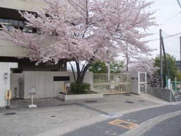 吹田市立東山田小学校の画像1