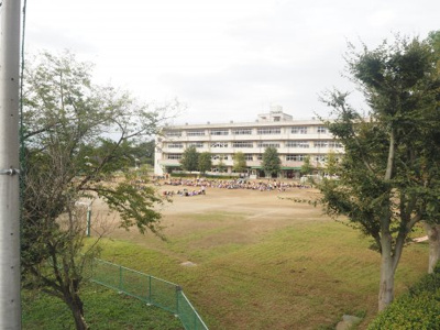 久喜市立青毛小学校の画像