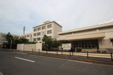 鶴見小学校