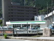 ファミリーマート