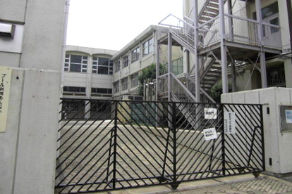 駒沢中学校の画像1